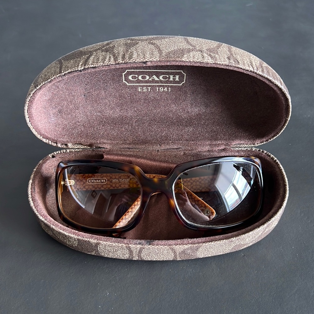 COACH Mia Sunglasses